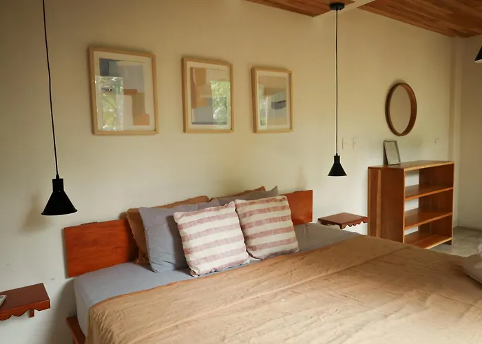Hostel: Zeneidas Surf Garden